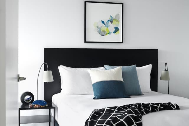 One Bedroom Apartment