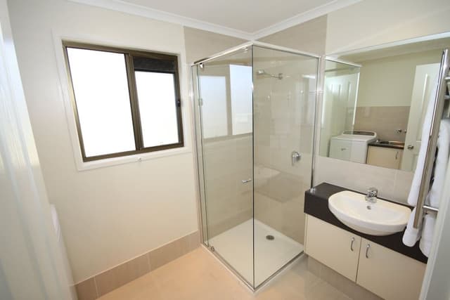 Three Bedroom Holiday Home