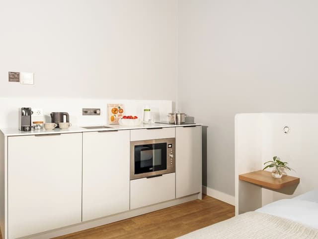 XL Studio, Kitchenette, Balcony and Sofa