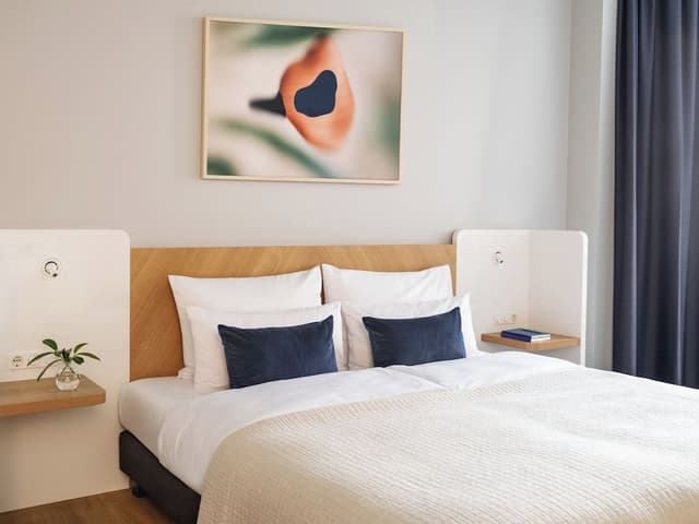 Extra Large Room with Balcony