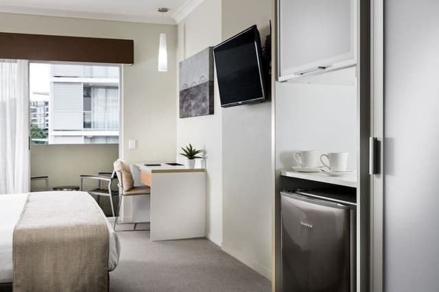 Premier King Room
