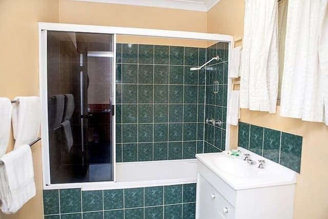 Standard Room, Non Smoking (Standard Queen)