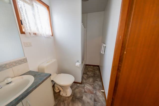 Standard Cabin