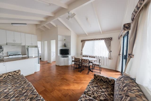 Deluxe Cabin