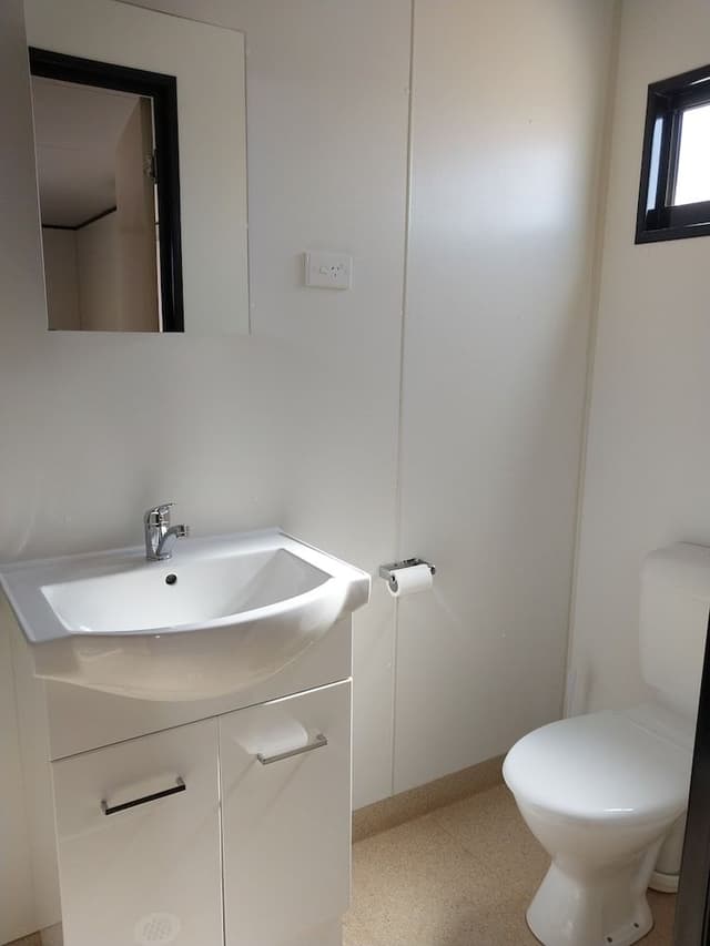 Standard Triple Room, Private Bathroom