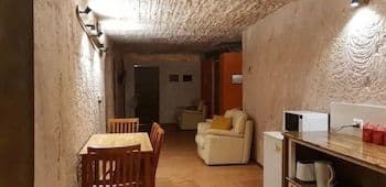Family Apartment, Private Bathroom (Deluxe)