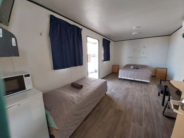 Standard Triple Room, Private Bathroom