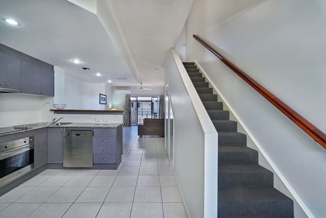 Townhome, 2 Bedrooms, 2 Bathrooms