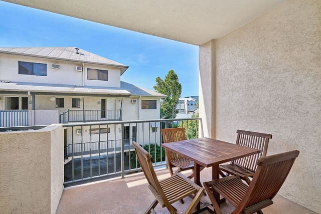 Townhome, 2 Bedrooms, 2 Bathrooms