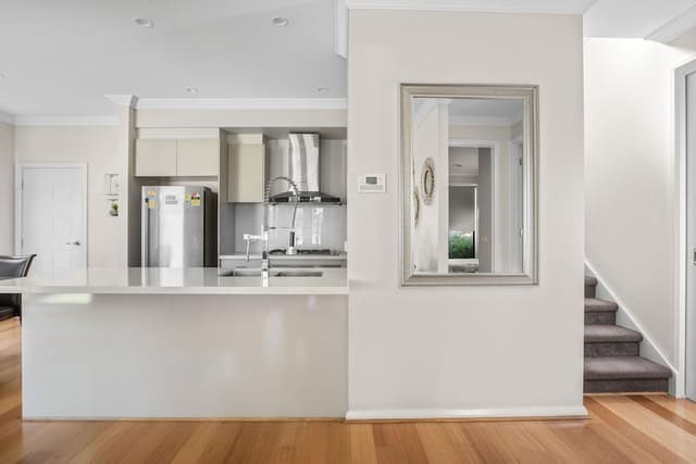 Comfort Townhome, 4 Bedrooms