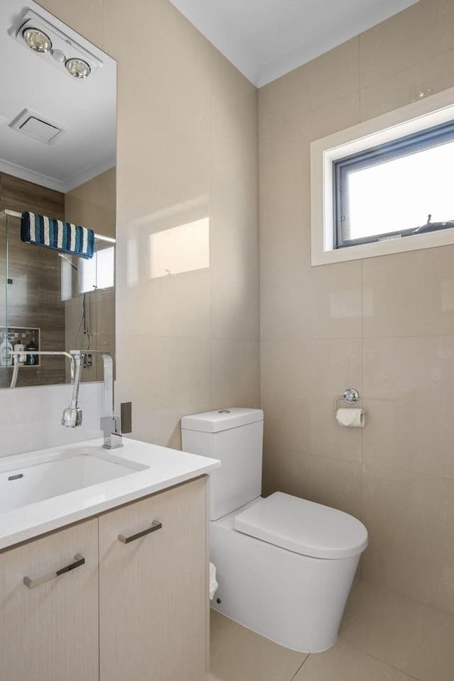 Comfort Townhome, 4 Bedrooms
