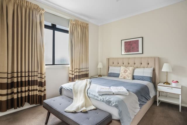Comfort Townhome, 4 Bedrooms