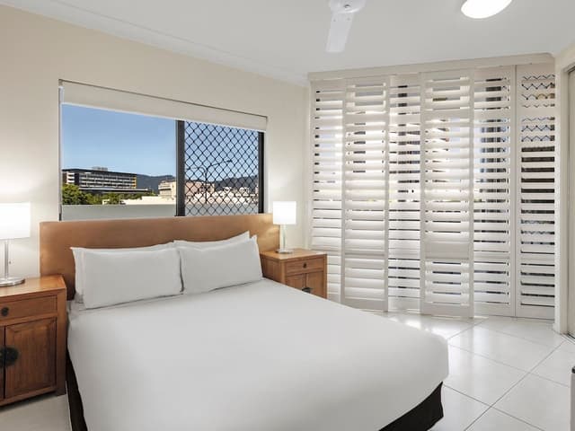 Apartment, 2 Bedrooms, Mountain View (City View)