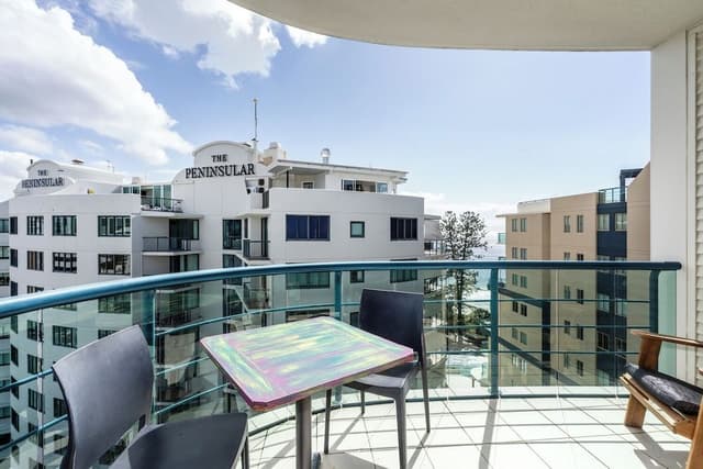 Studio Beach Executive