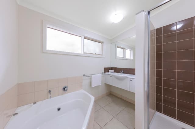 Studio Villa with Jetted Tub
