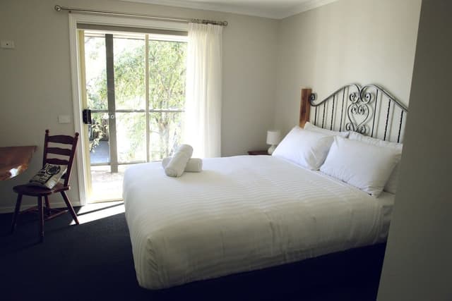 Standard Room, Ensuite, Garden View (Room 7)