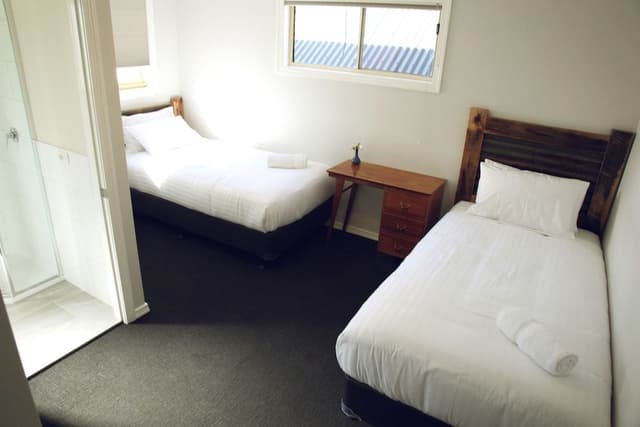 Standard Room, Ensuite (Room 6)