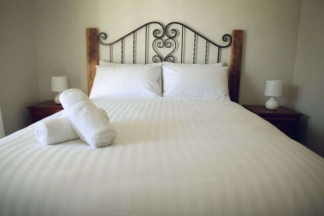 Standard Room, Ensuite, Garden View (Room 7)