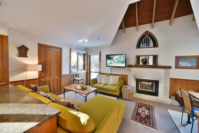 Premium Chalet, 2 Bedrooms, Mountain View, Garden Area
