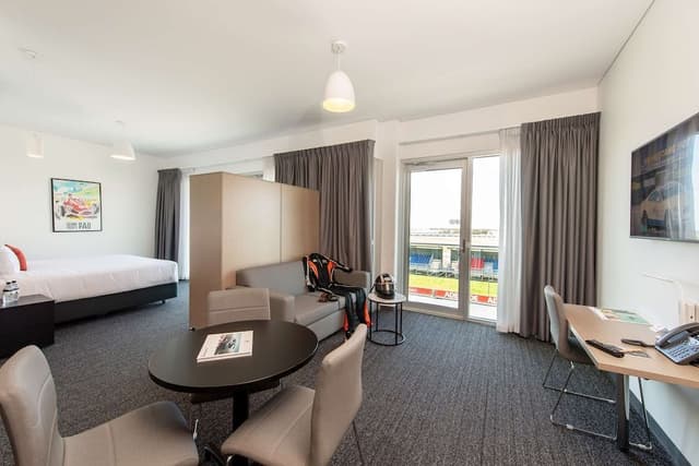Track View Suite