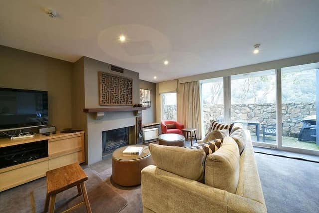 Superior Apartment, 2 Bedrooms, Mountain View, Mountainside