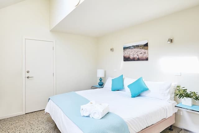 Family Apartment, 3 Bedrooms, Valley View