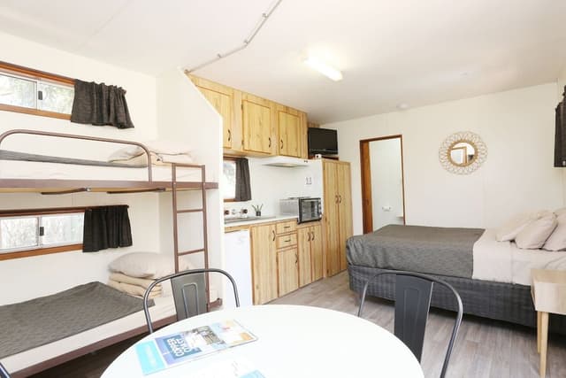 Studio Cabin