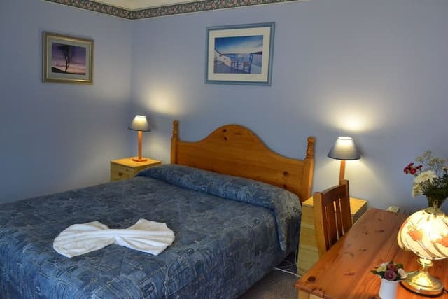 En-suite Double Room Package