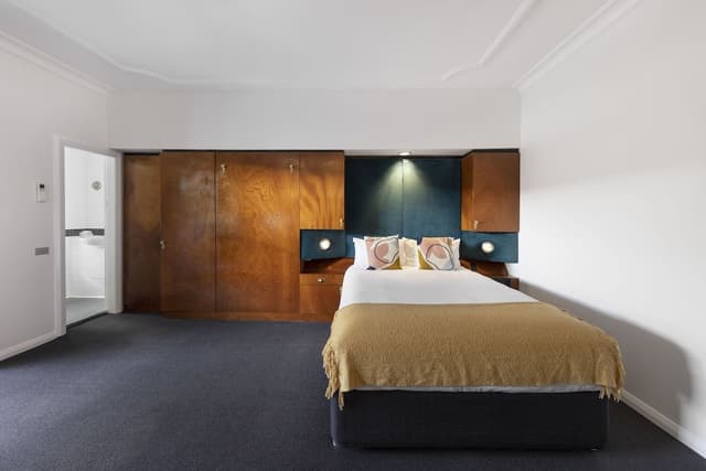 Deluxe Double Studio Apartment