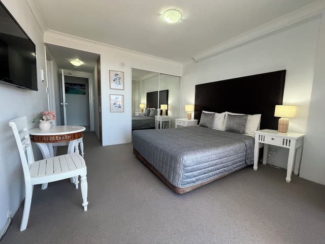 Studio, 1 Queen Bed