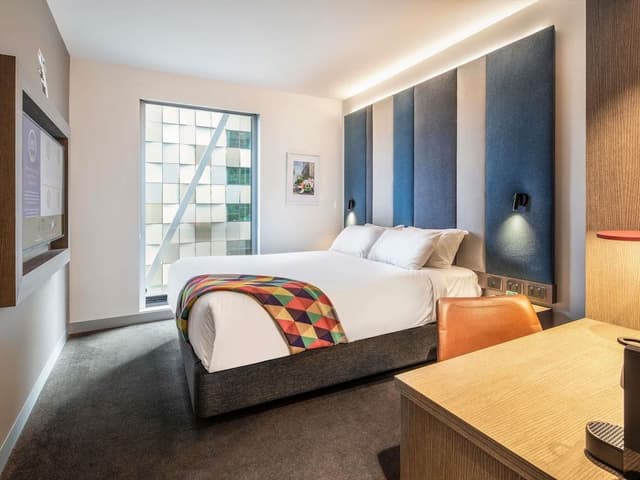 Superior Room, 1 Queen Bed