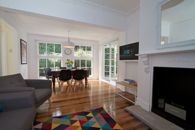 House, 4 Bedrooms, Terrace