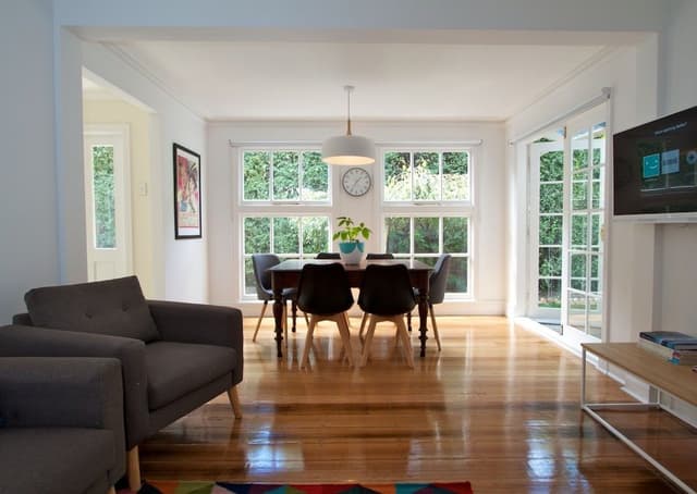 House, 4 Bedrooms, Terrace