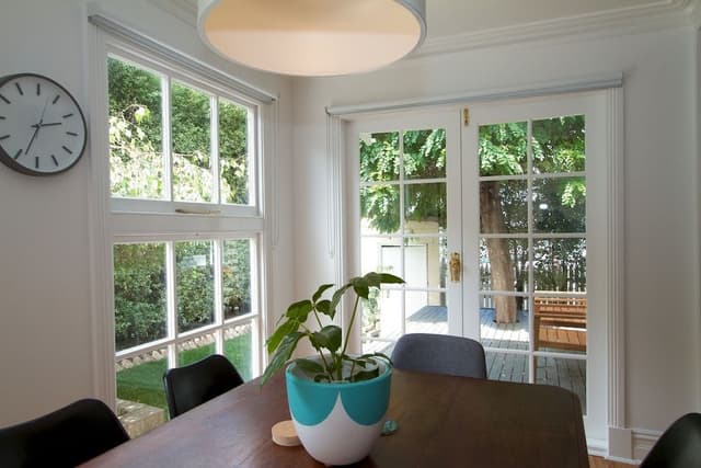 House, 4 Bedrooms, Terrace