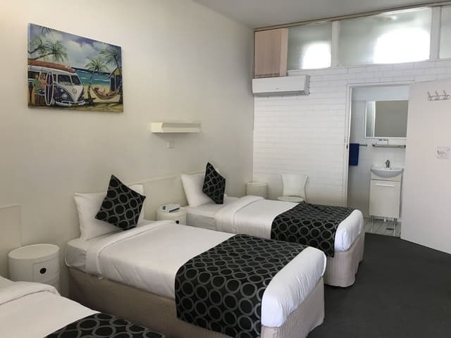 Deluxe Triple Room