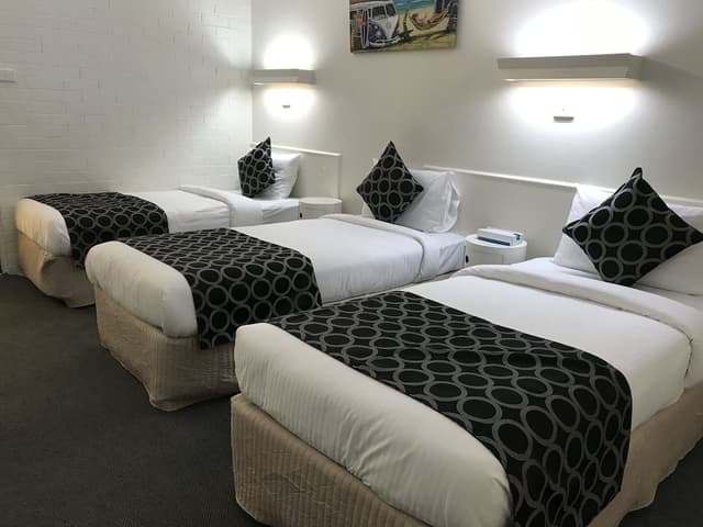 Deluxe Triple Room