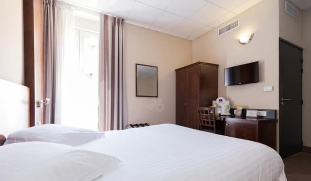 Classic Quadruple Room