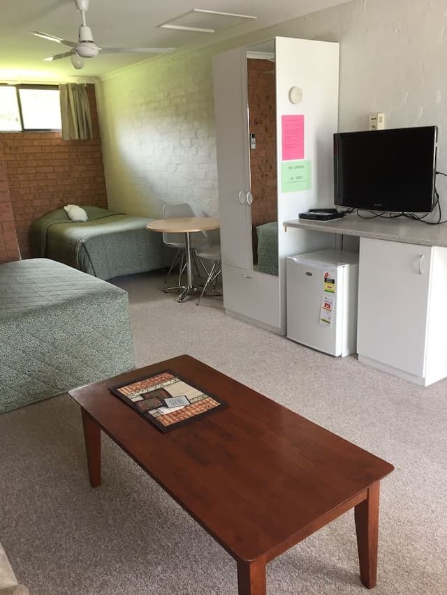 Queen Room Multiple Bed