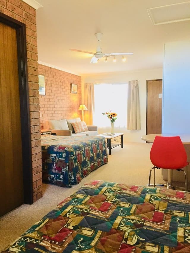 Queen Room Multiple Bed
