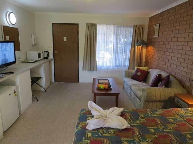 Family Room, Multiple Beds