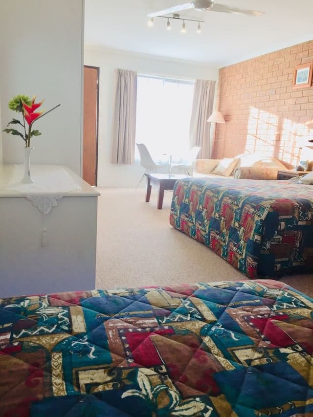 Queen Room Multiple Bed