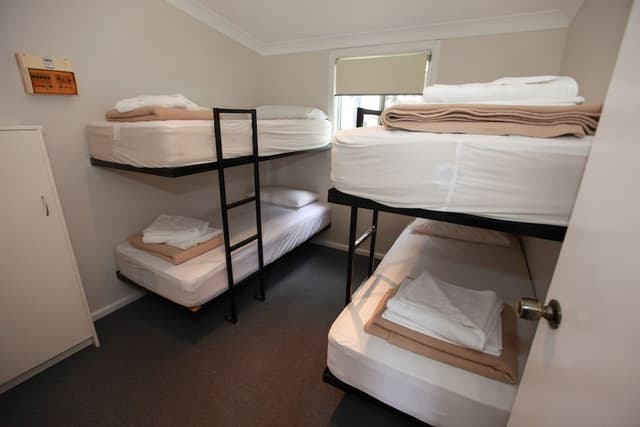 2 Bedroom Deluxe 6 Berth Cabin
