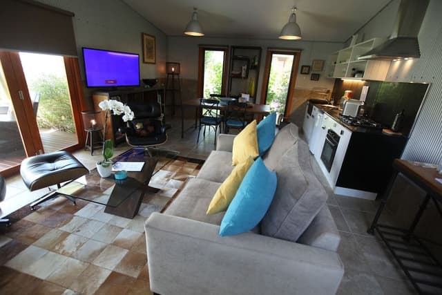 Romantic Villa, 1 King Bed, Bathtub, Valley View