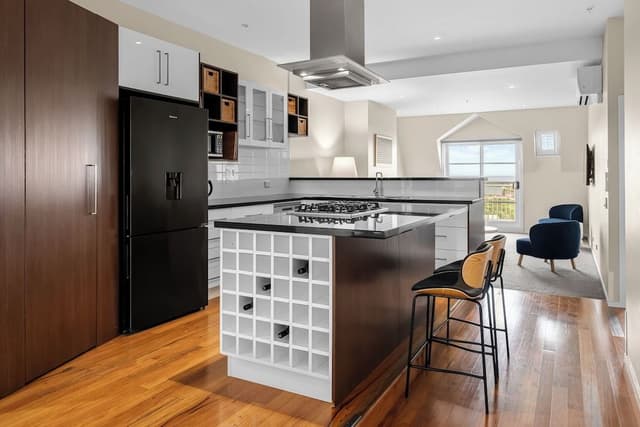 Middle Island 2 Bedroom Penthouse