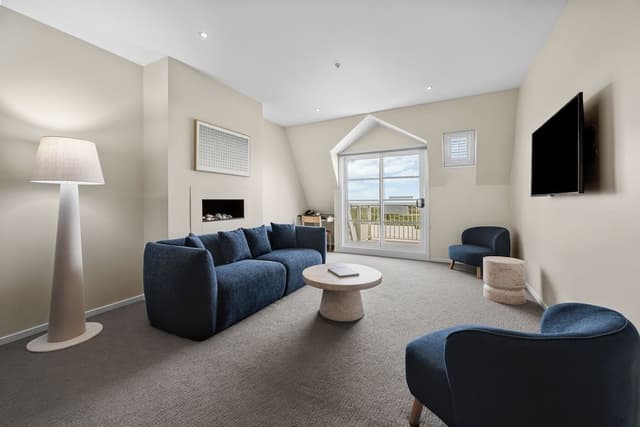 Middle Island 2 Bedroom Penthouse