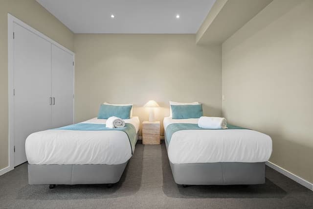 Merri Rise 3 Bedroom Penthouse
