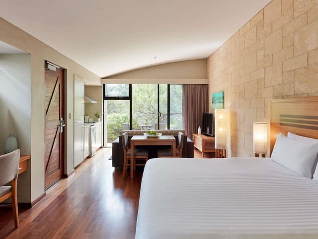 Villa, Three Bedrooms, Three Bathrooms