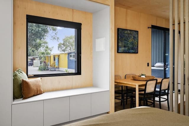 Duplex Studio Pod