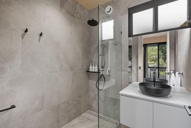Duplex Studio Pod