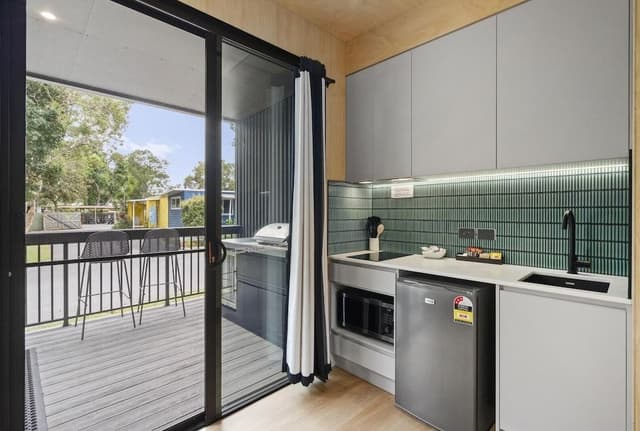 Duplex Studio Pod